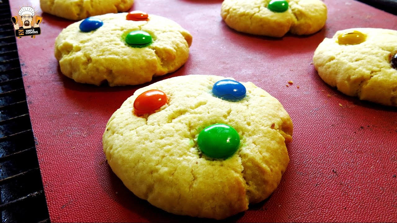 EASY M&M COOKIES RECIPE