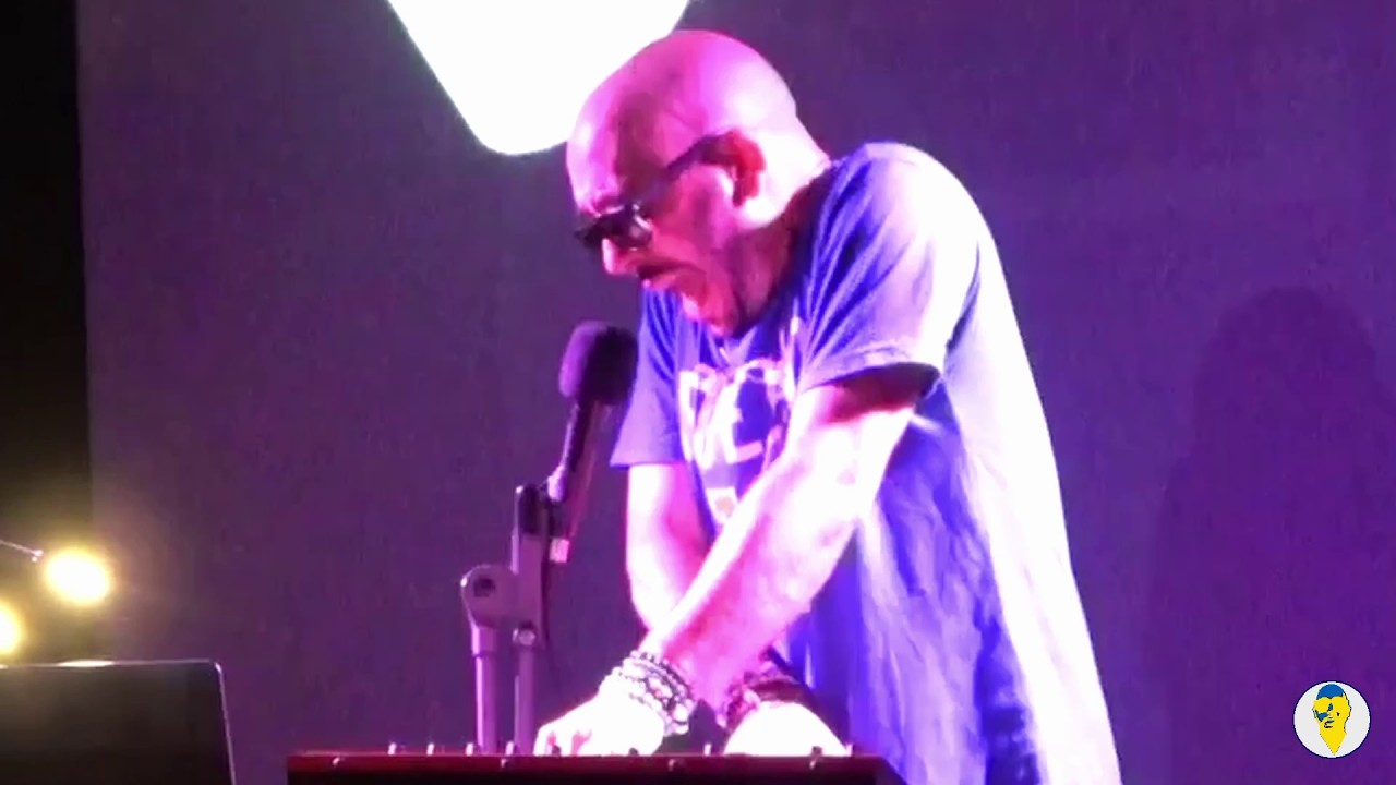 Bald Chewbacca // SPECIALISSIMO: THE MOURINHO REGIME ANTHEM [Live at Madame Claude, Berlin]