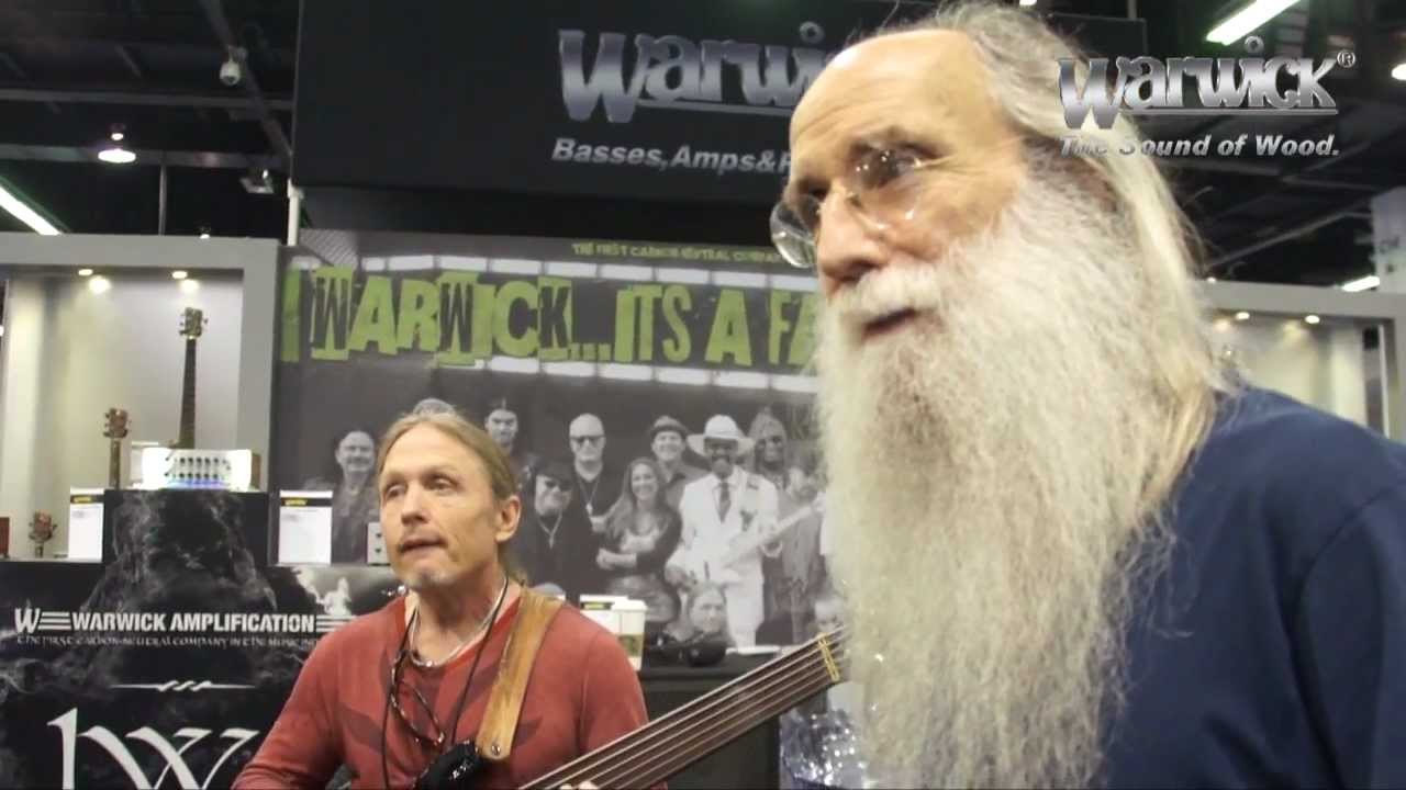 Warwick @ NAMM 2013 - Steve Bailey testing the new LWA 1000 amphead