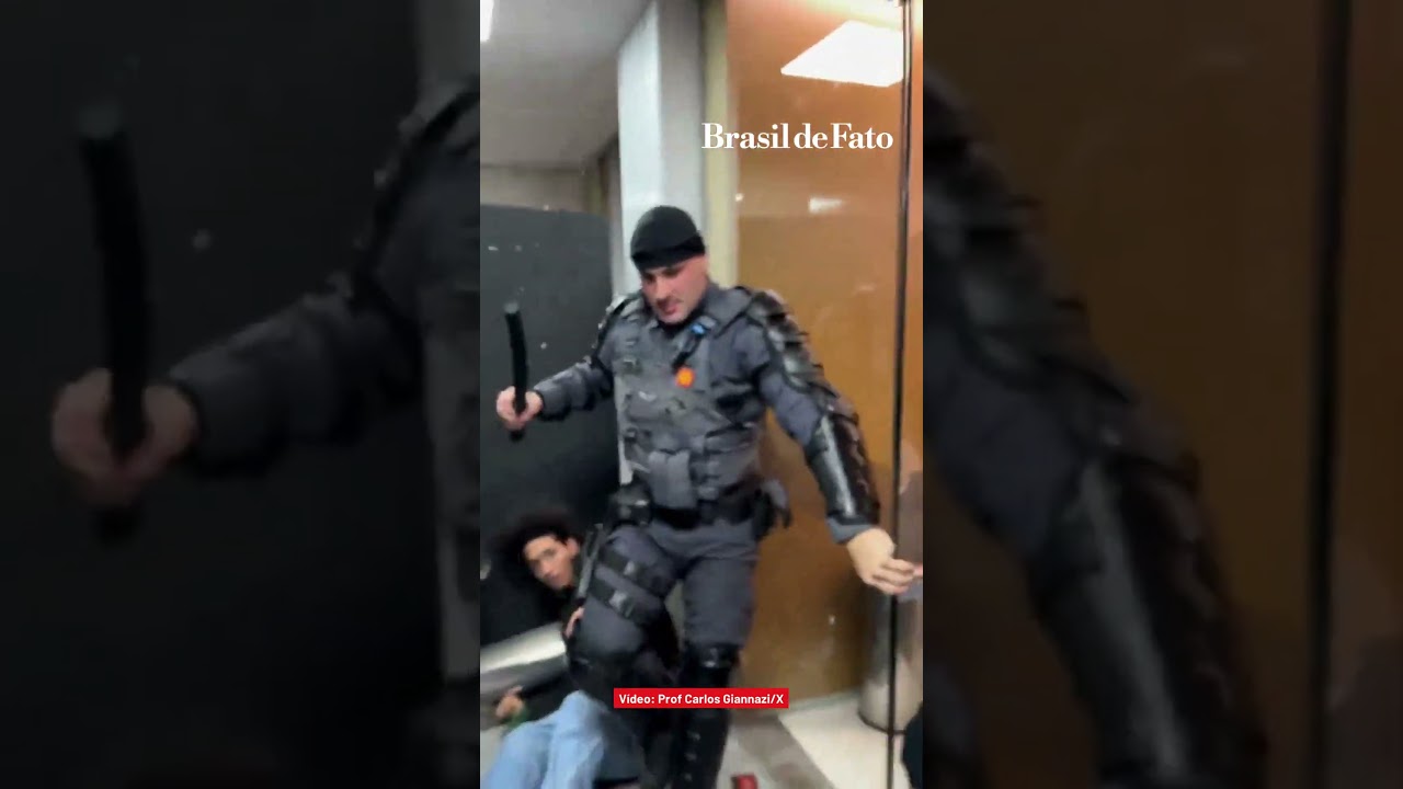 PM ataca estudantes que protestavam contra projeto de escolas c&iacute;vico-militares na Alesp