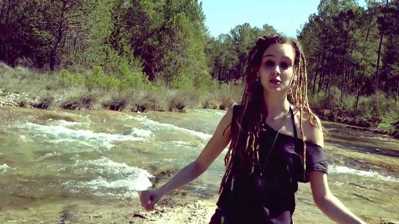 Como el agua. Albert Alabedra feat. Alba Marbà
