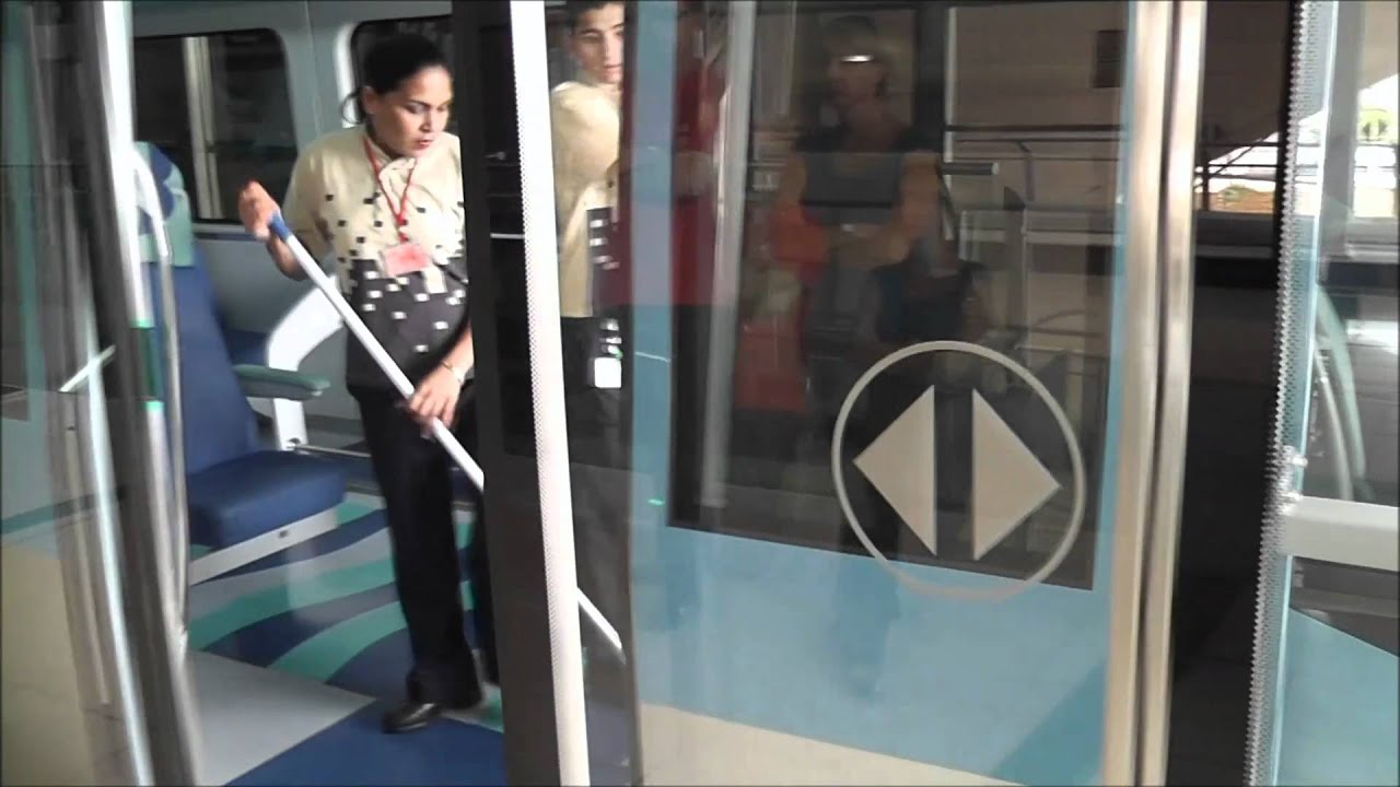 Dubai Metro - Impressions of the Red Line [1080p]