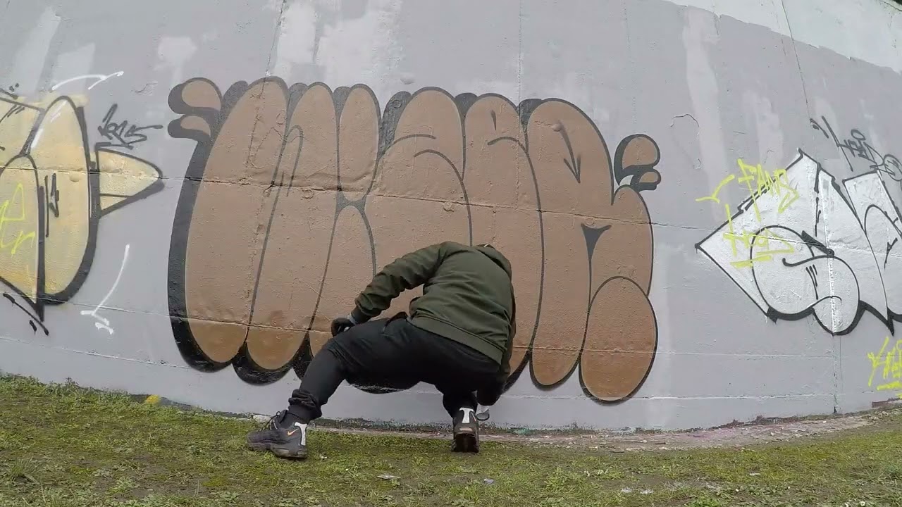 Top 5 Graffiti Throw-ups Wizer X Hairo