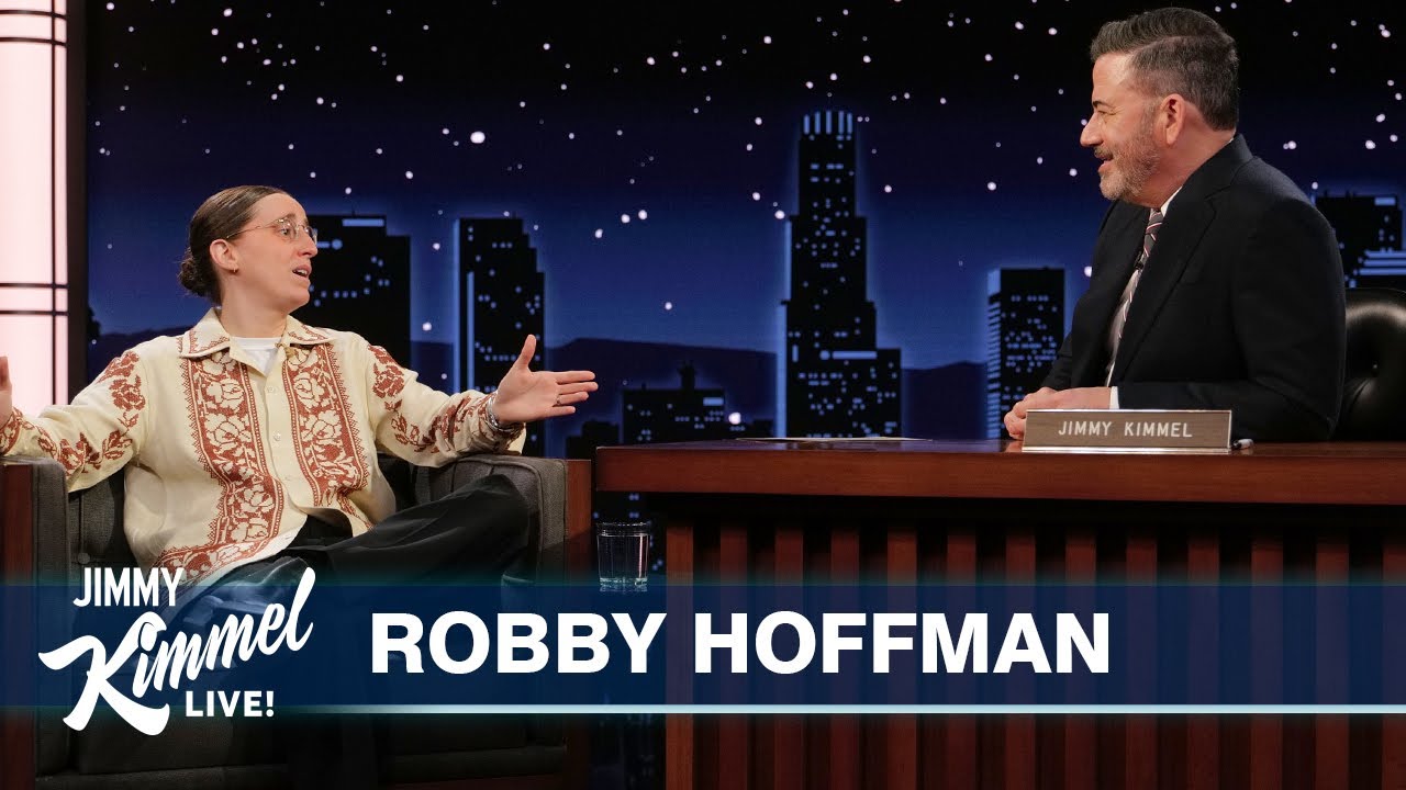 Robby Hoffman on Meeting Kamala Harris, Having Nine Siblings & John Mulaney Directing Her Special