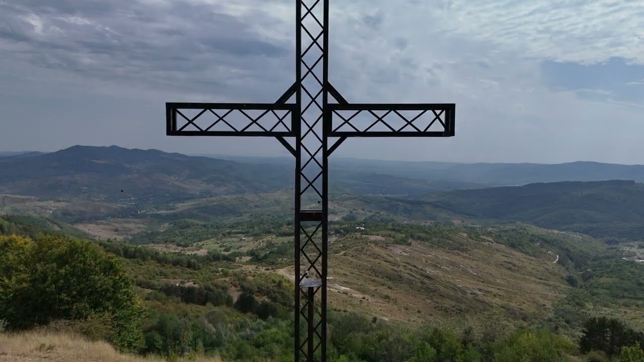 Crucea de pe Muchia Panataului