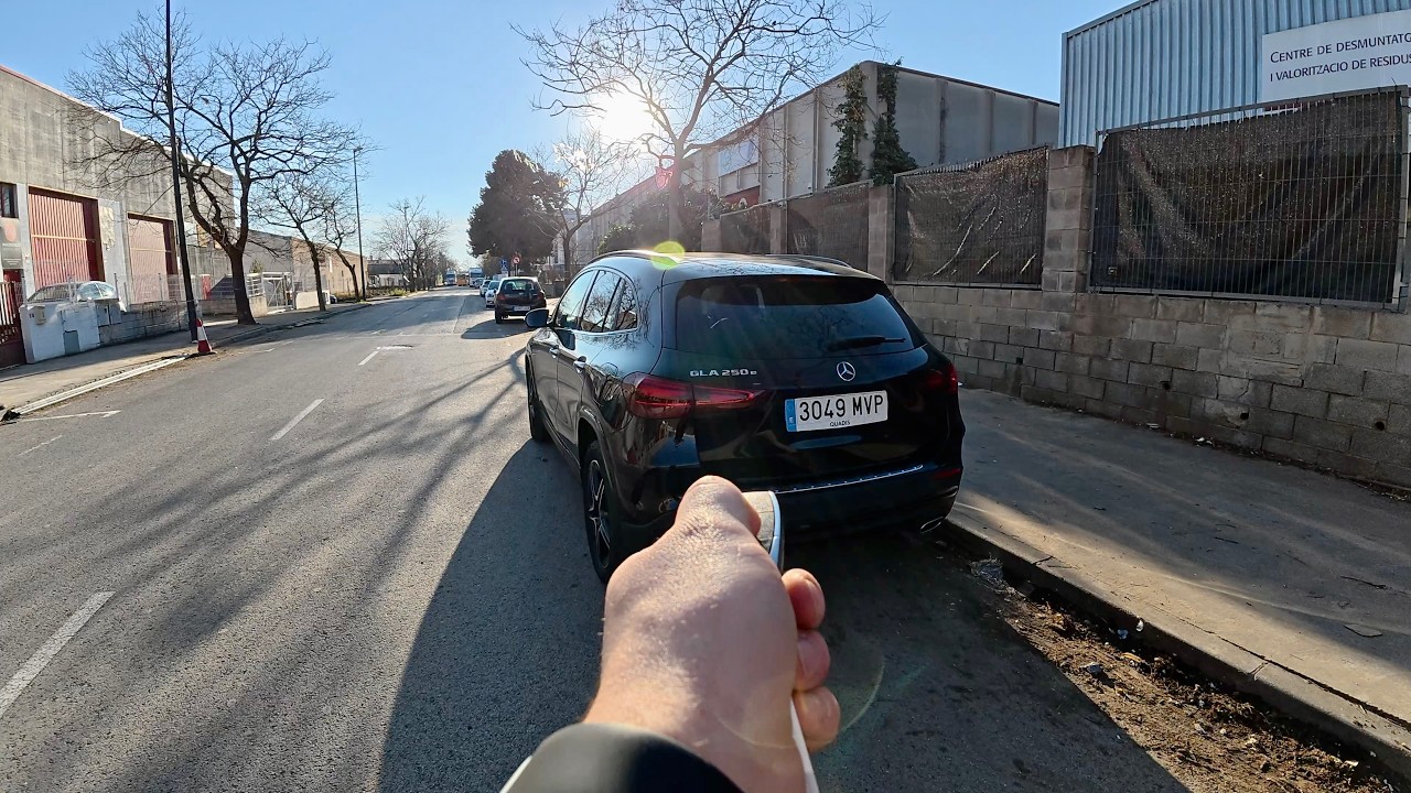 New MERCEDES GLA 250e 🚗PLUG-IN HYBRID 218 HP 2025 POV TEST DRIVE