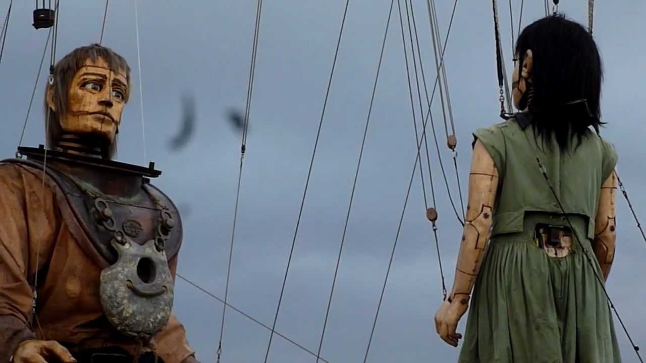 Little Girl Giant Sea Odyssey Liverpool 2012 Saturday [5]
