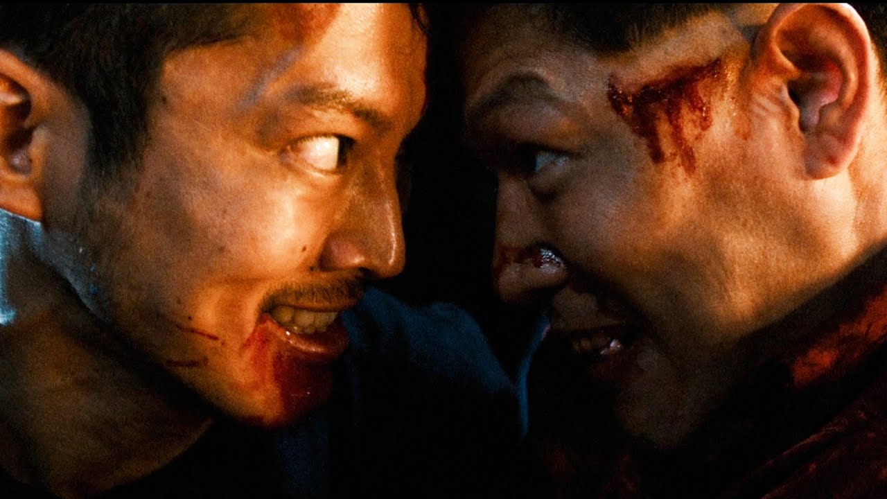 松坂桃李vs鈴木亮平の死闘にボルテージは最高潮！　映画『孤狼の血 LEVEL2』予告2種が解禁