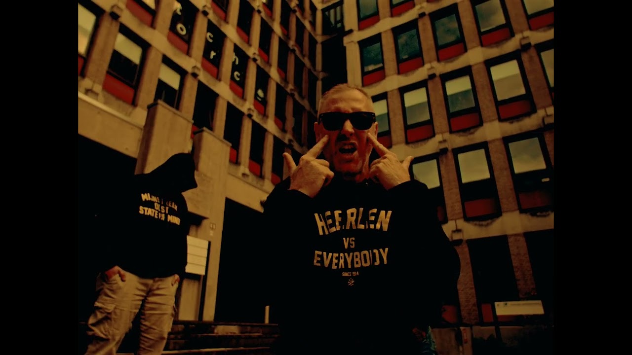 BORN FROM PAIN - MY WAR