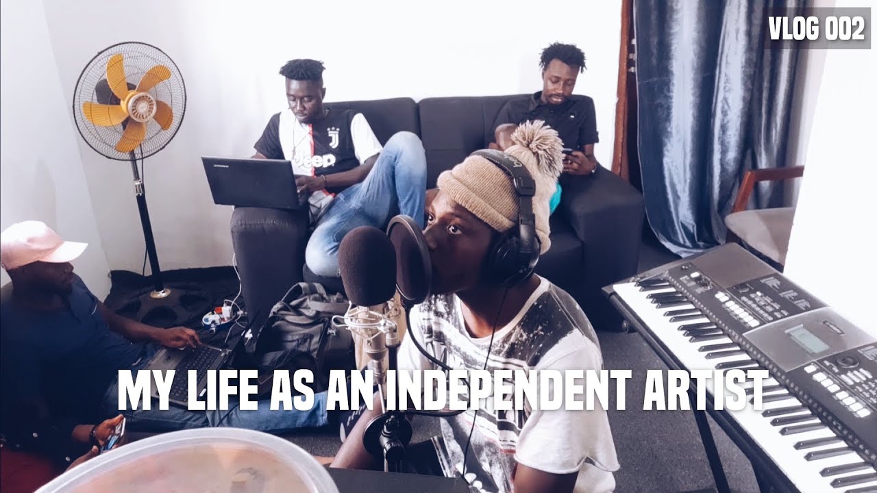 What REALLY happens in a studio session w/ Soul Flame | EBW Vlog 002