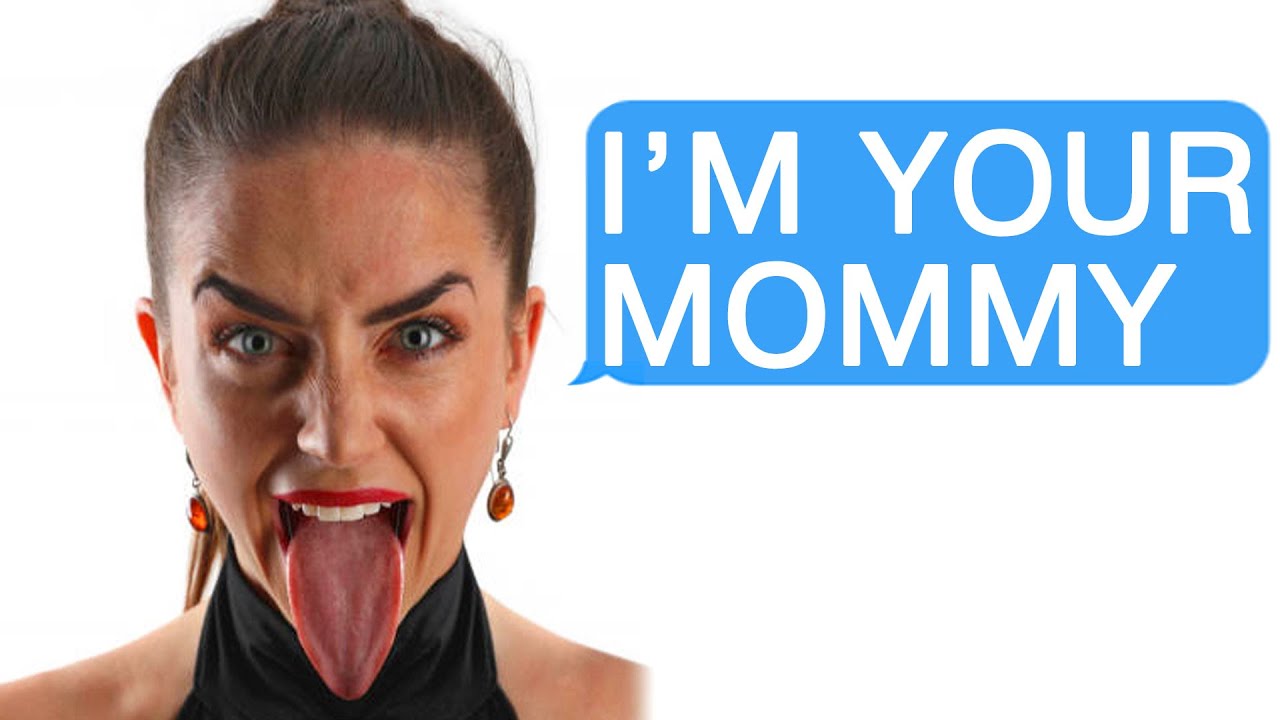r/Relationships My Mom is 2 Years Older than Me