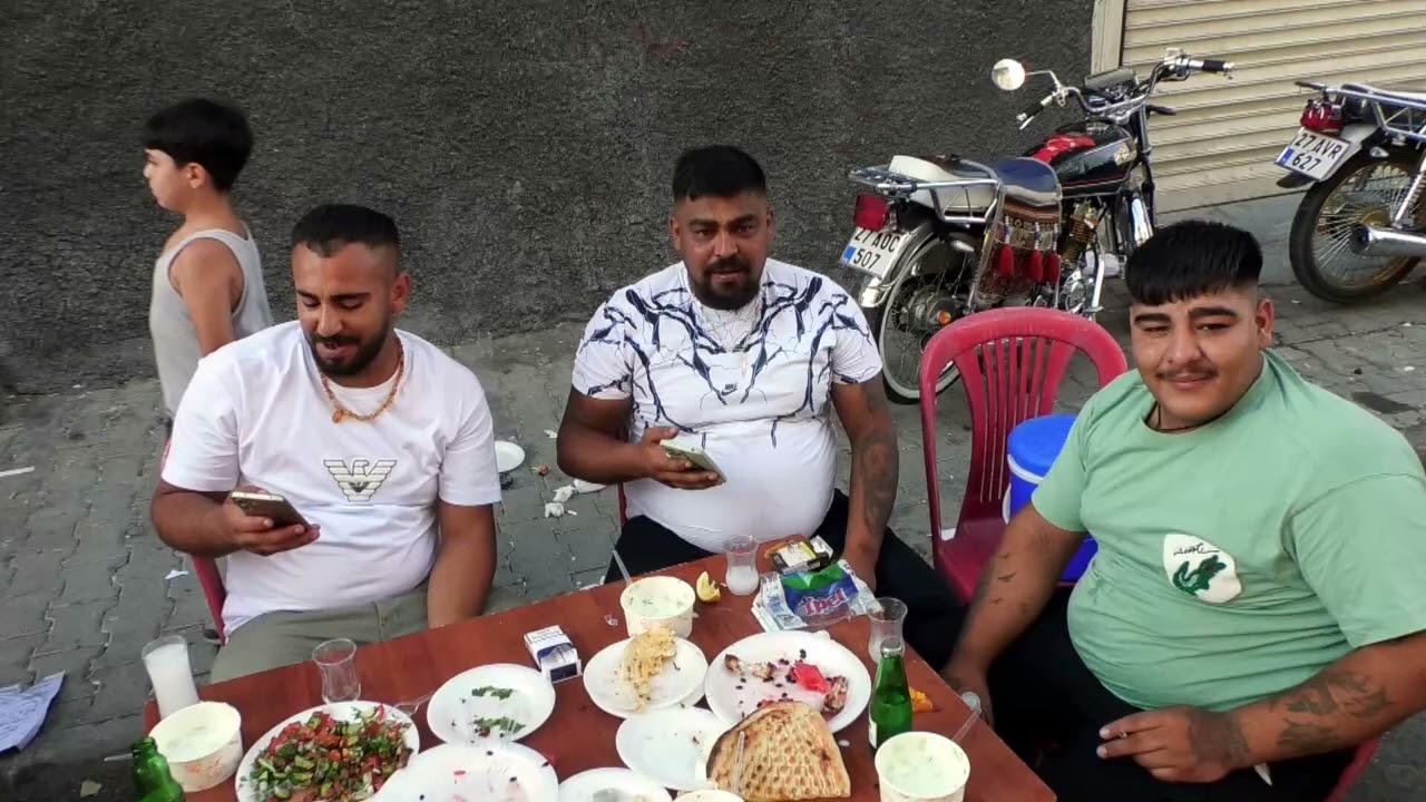 ALMANCI ARİFLERDEN BARIŞIN OGLUNUN KINA GECESİ 3