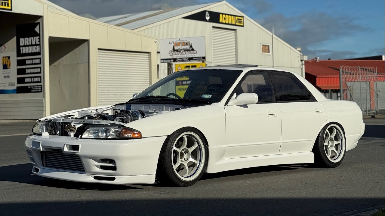 REBUILDING & IMPROVING MY R32 STREET CAR 