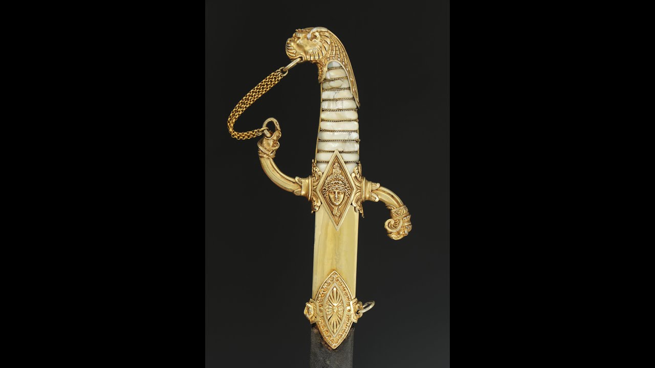 SYMBOLE DE L’ACCESSION AU POUVOIR, LORSQUE BONAPARTE DEVIENT PREMIER CONSUL, PUIS NAPOLÉON.