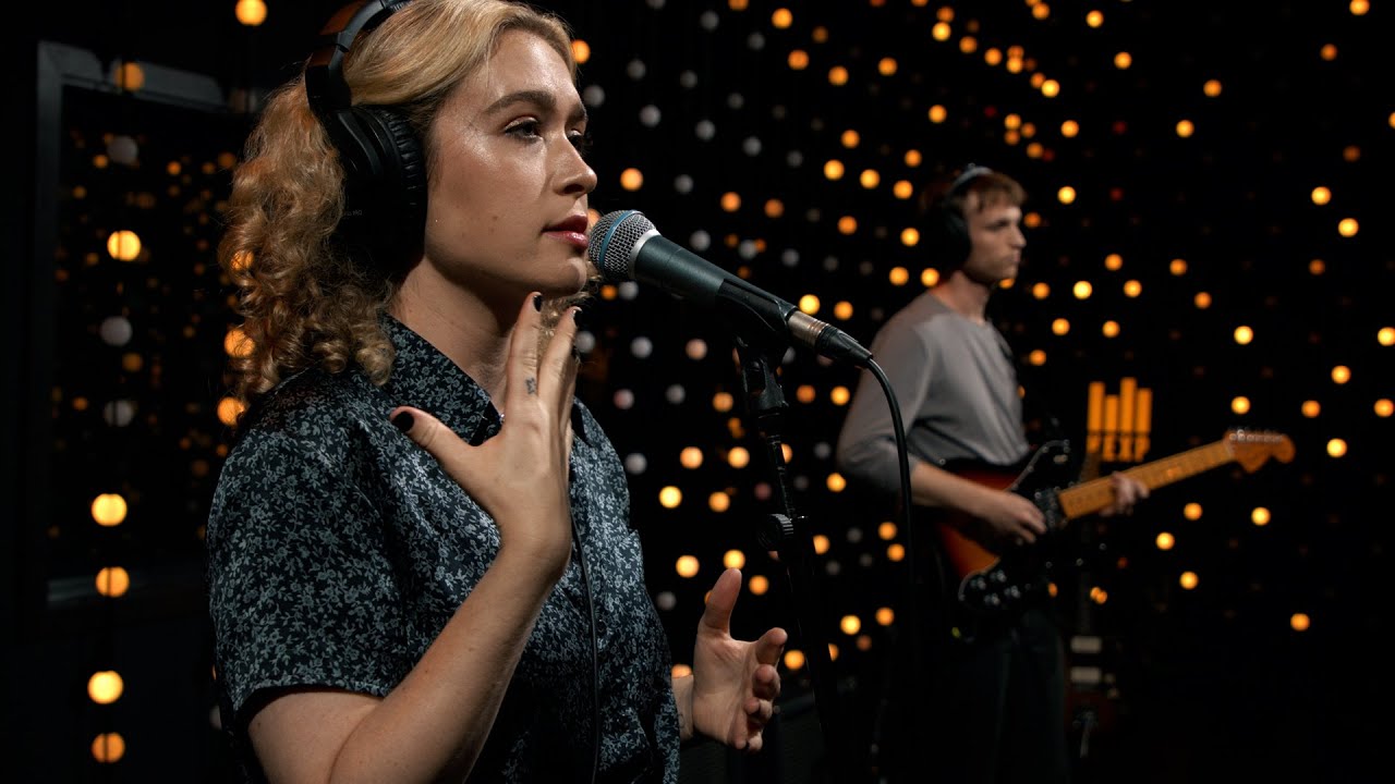 Blondshell - Dangerous (Live on KEXP)