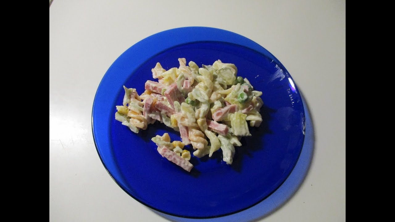 Makaronisalaatti