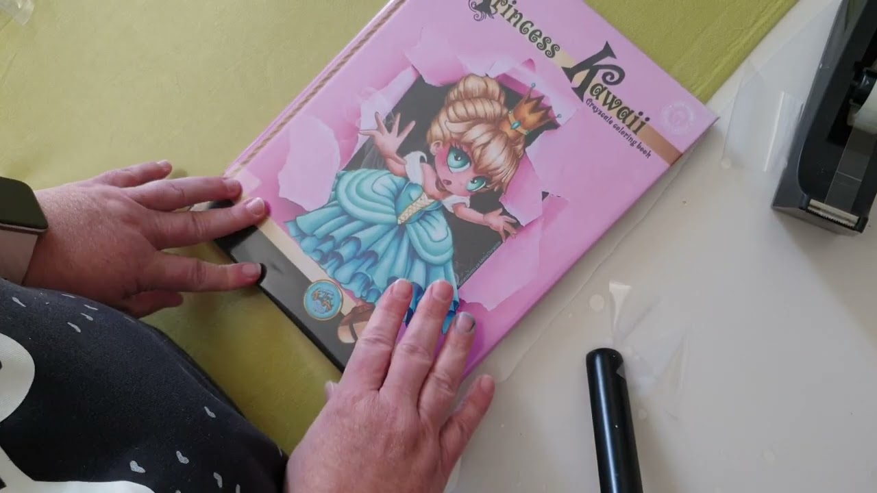 Astuce : couvrir un livre sans l'abîmer 