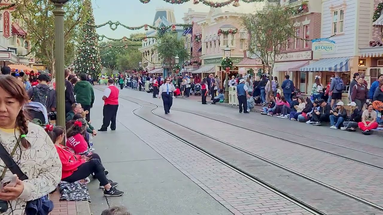 Riverside Polytechnic Band and Color Guard, Marching In The Disneyland Parade. 12/16/2024