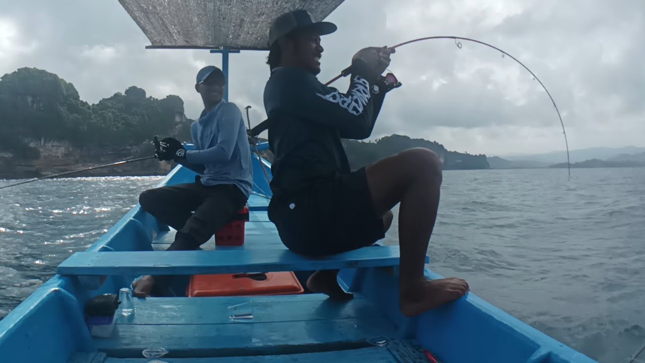 KEBELET FISHING...!!! JIGGING DI SPOT PANTAI TAMBAN MALANG 16 Mei 2025