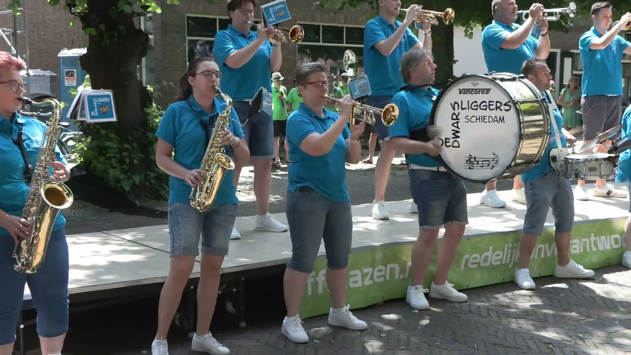 De Dwarsliggers   Schiedam  ff blazen Voorschoten 1ste editie Podium B 29 juni 2024 ZH NL
