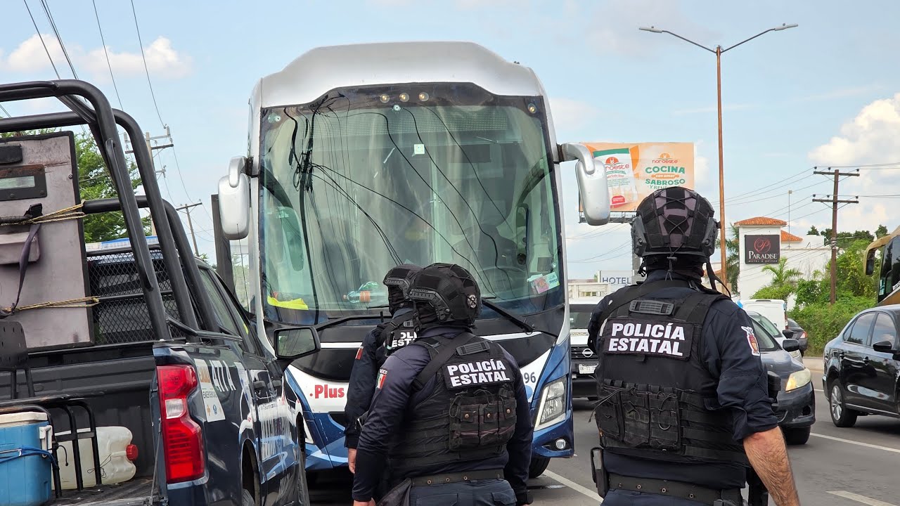 #envivo ESCOLTA DE SEGURIDAD RESULTA HER1D0 EN T1R0TE0 EN LA CARRETERA A ELDORADO