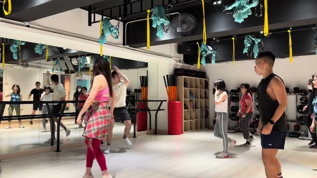 BODYJAM 106 -Sam L