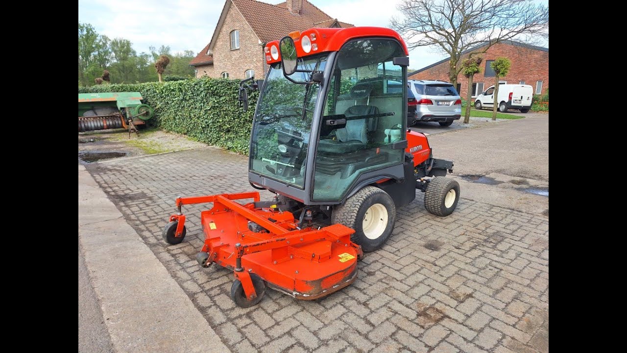 Kubota F3890