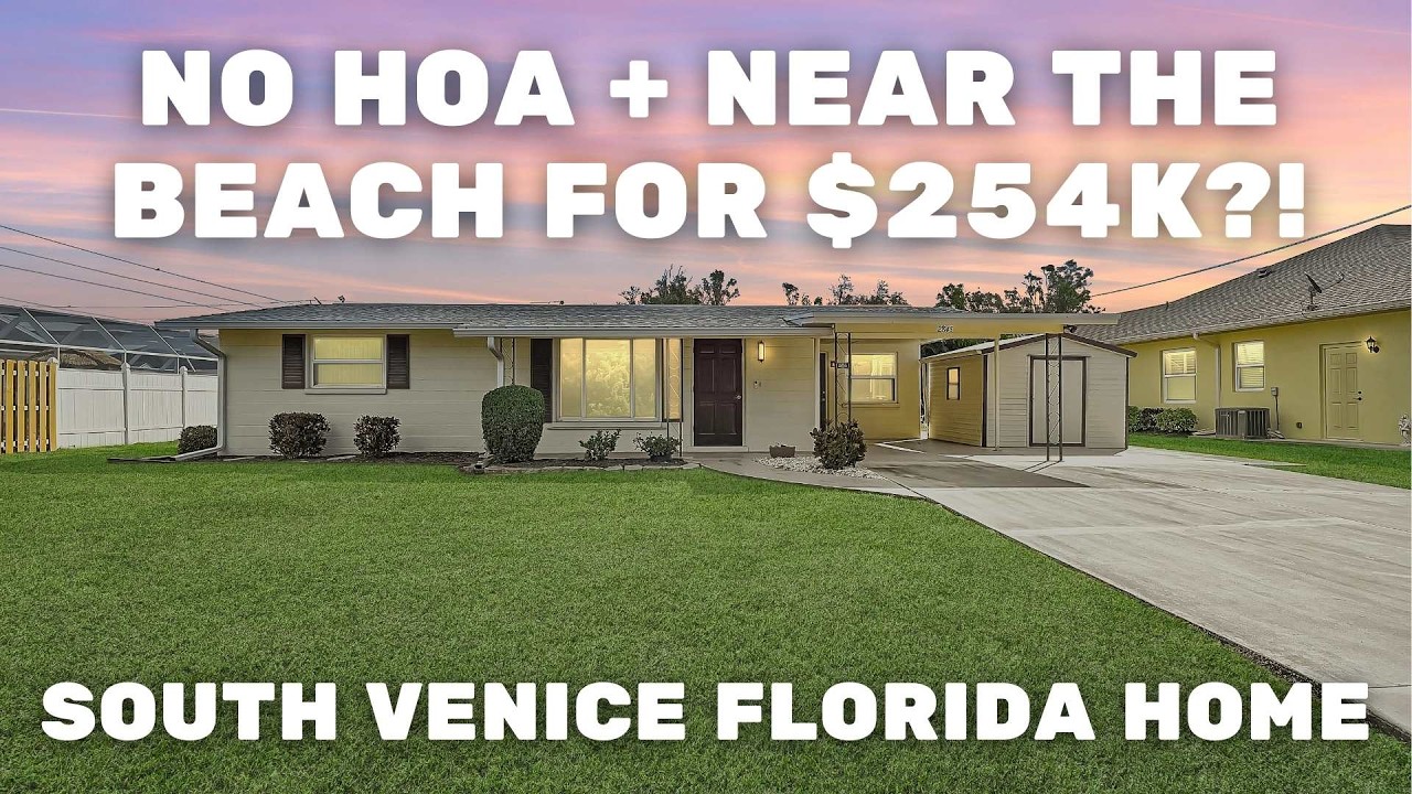 $254,900 South Venice Home  | No HOA, New Roof & Minutes to the Beach!