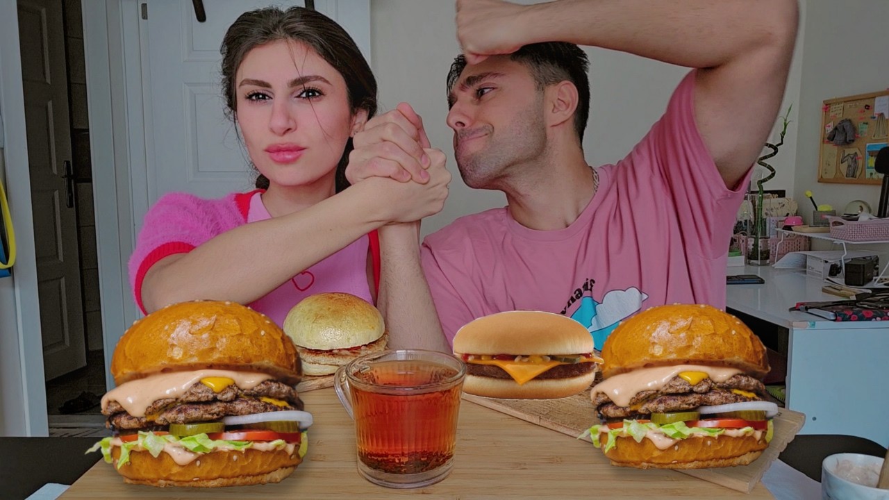 تحديت رنين بأكل البرجر والعقاب🤣