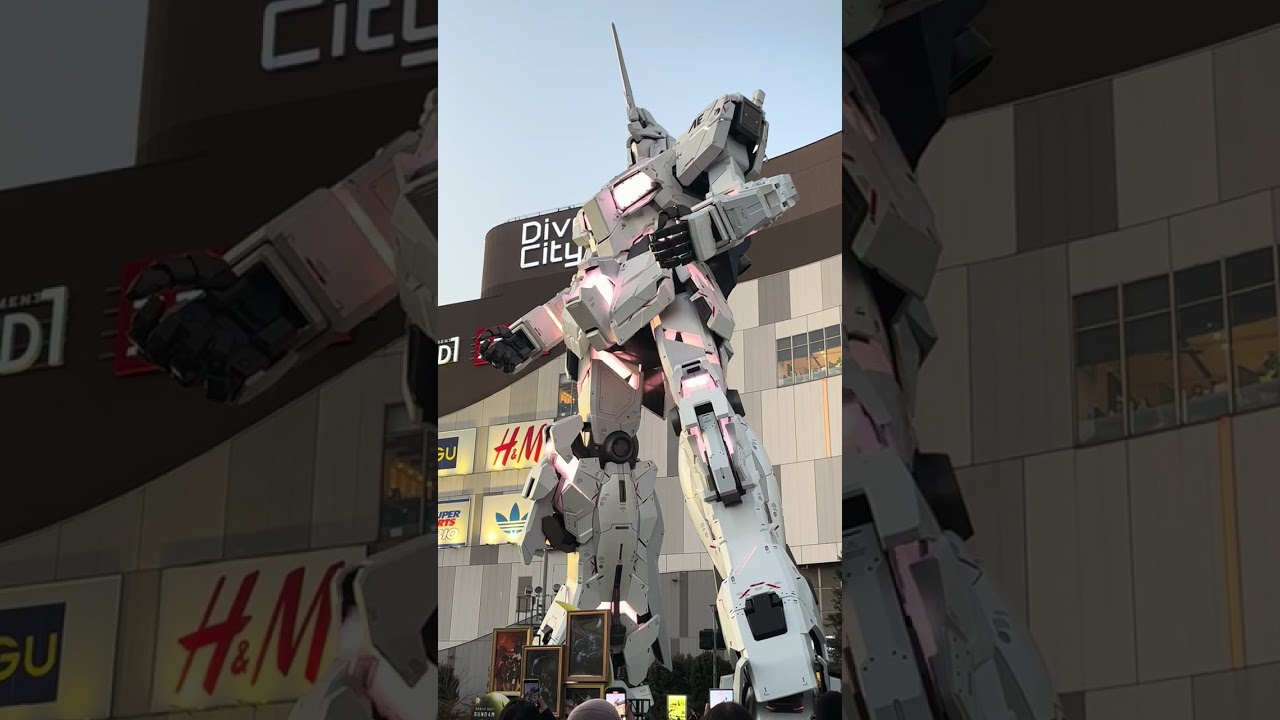 ガンダムベース東京に行ってきた時のユニコーンガンダム変身