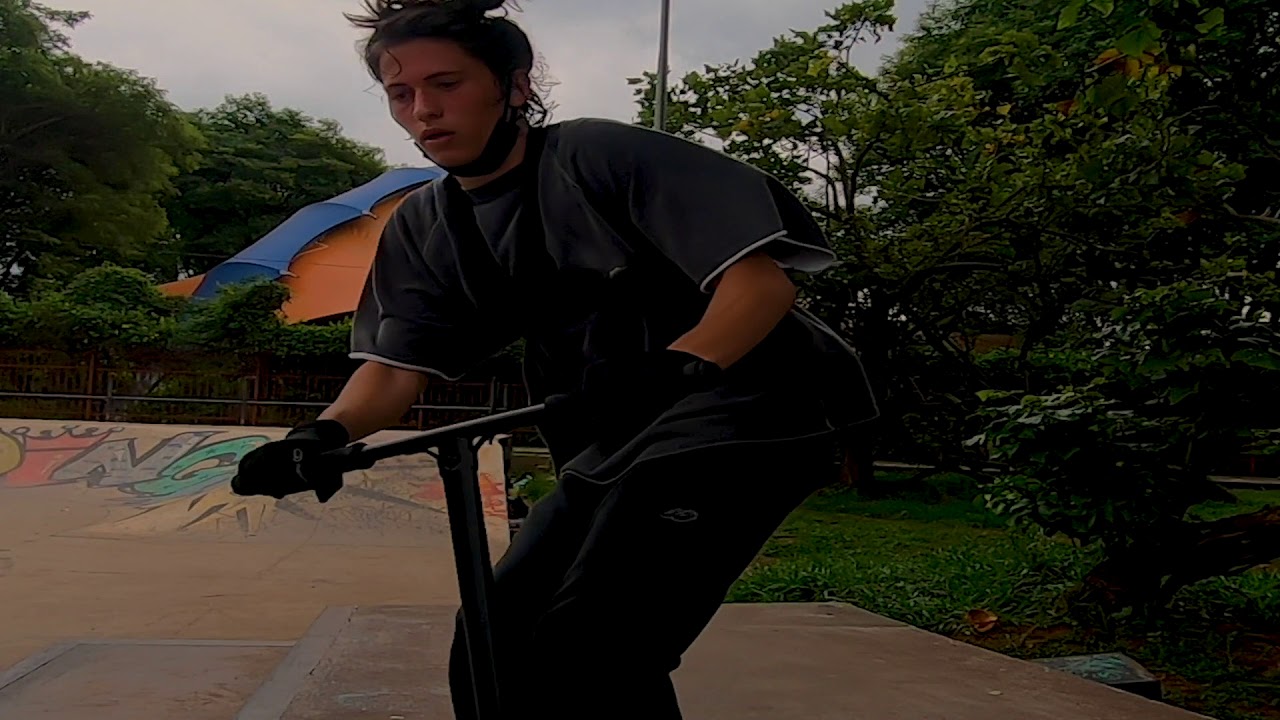 Role De Patinete Freestyle Em SP - Parque Dom Pedro