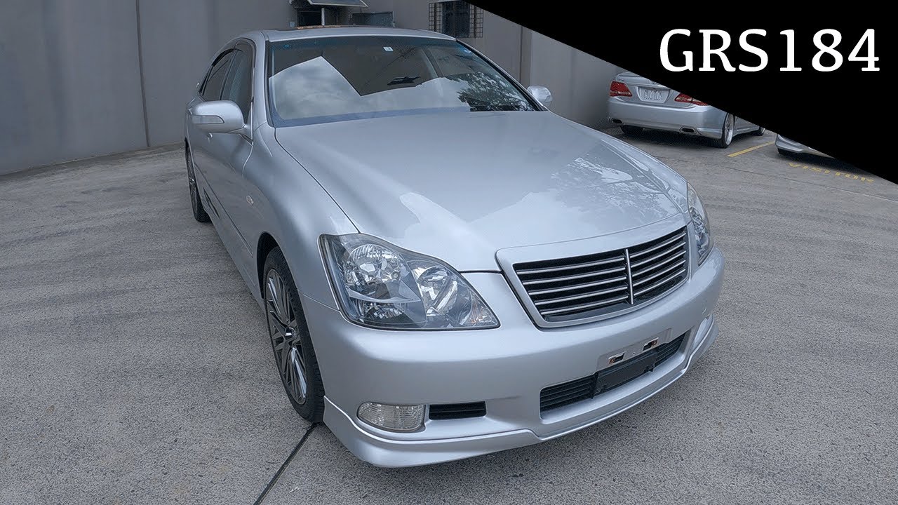 Toyota Crown Athlete GRS184 – A Detailed Walkthrough トヨタ クラウン アスリート GRS184