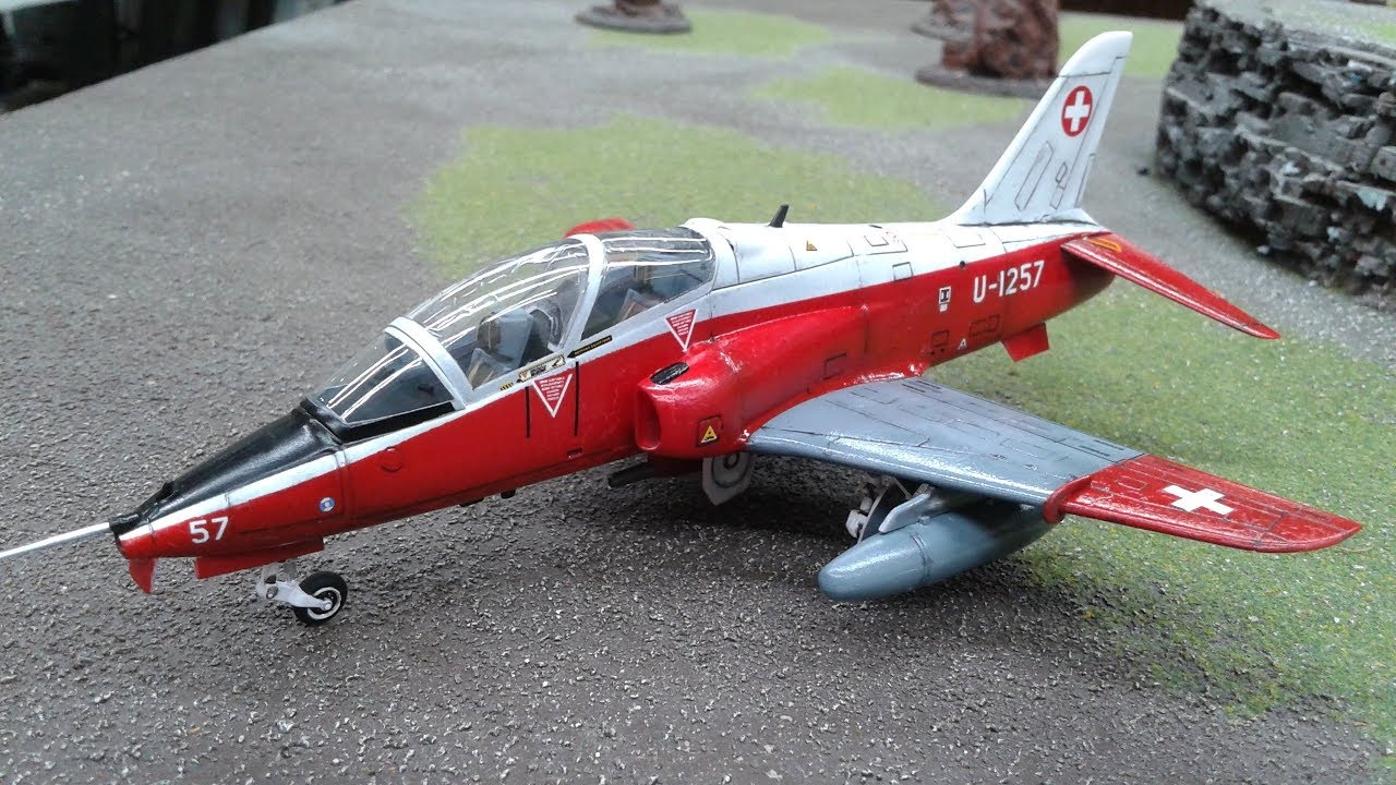 Tutoriel pour le BAe Hawk T.Mk 1 au 1/72 de Revell