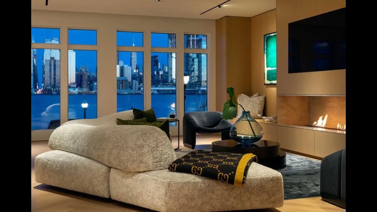 12 Henley Place, Weehawken, New Jersey