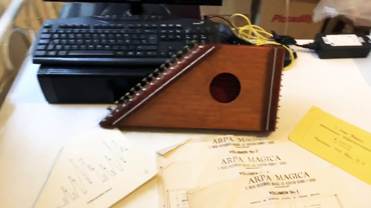 Arpa mágica, con canciones incluidas