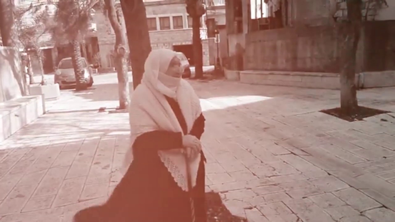 مركزة نادي السلام ربيعه عزام لمسنات حرفيش تخلد ذكرياتهن بعيد الأم