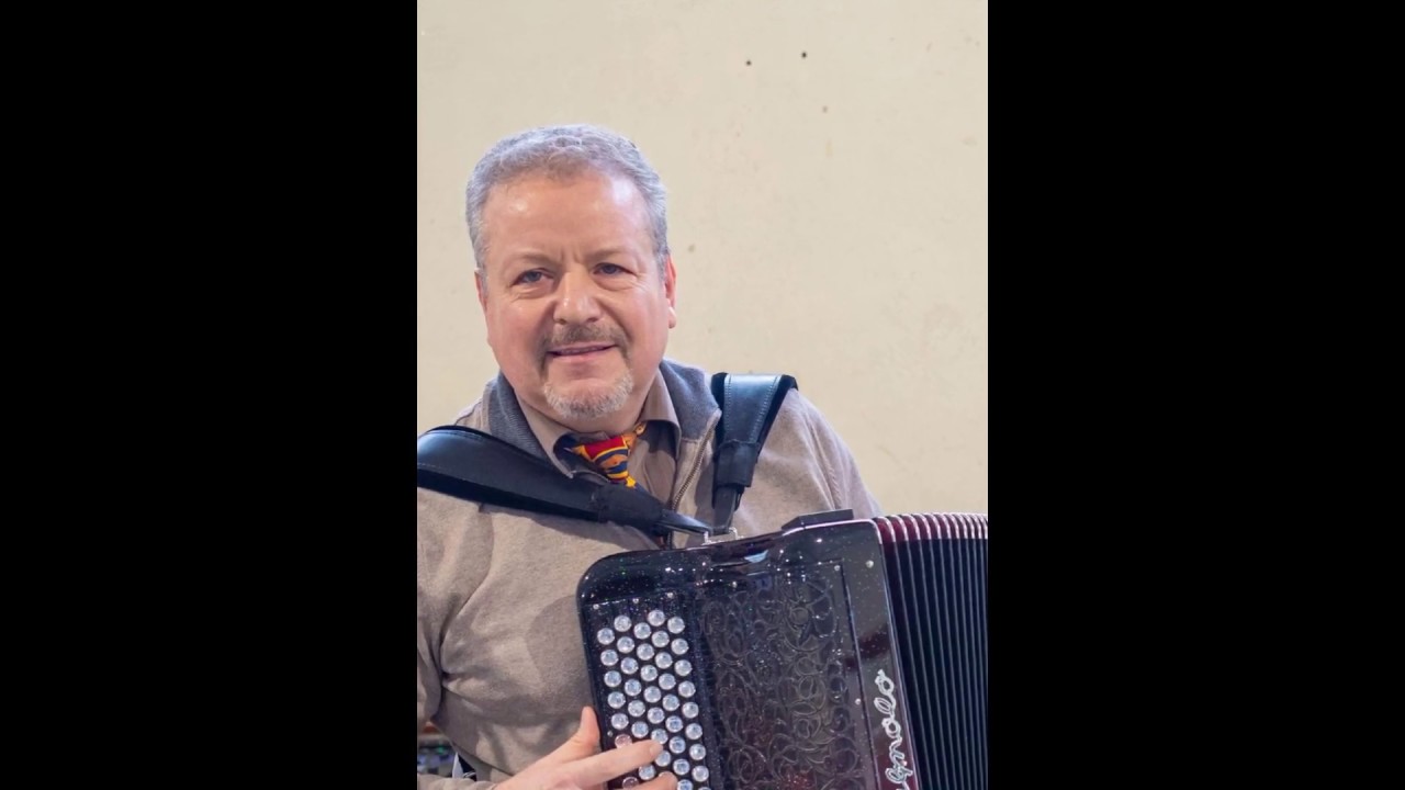 Jos Barrale  