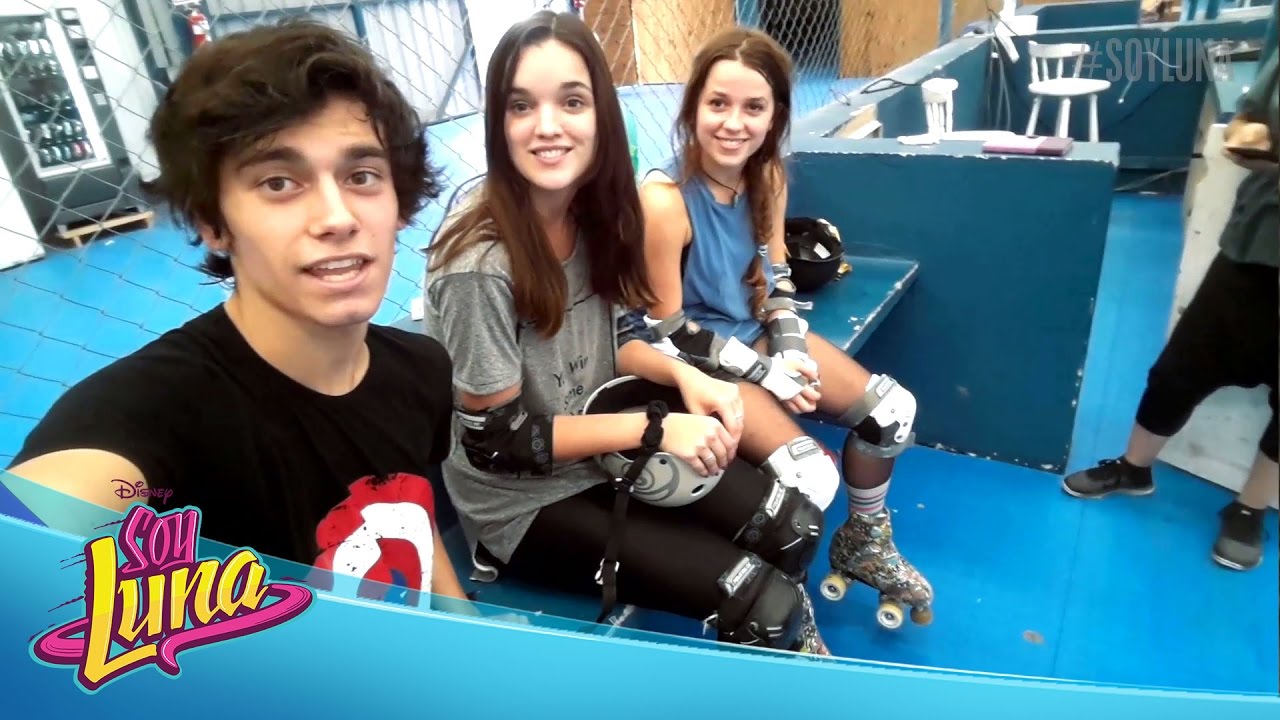 Soy Luna - Les coulisses du tournage : répétitions de patinage (2)