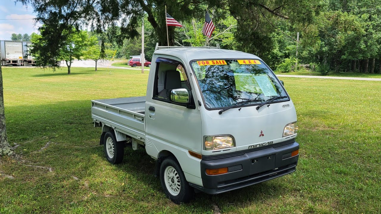 007 unit. 1998 Mitsubishi Minicab 4x4