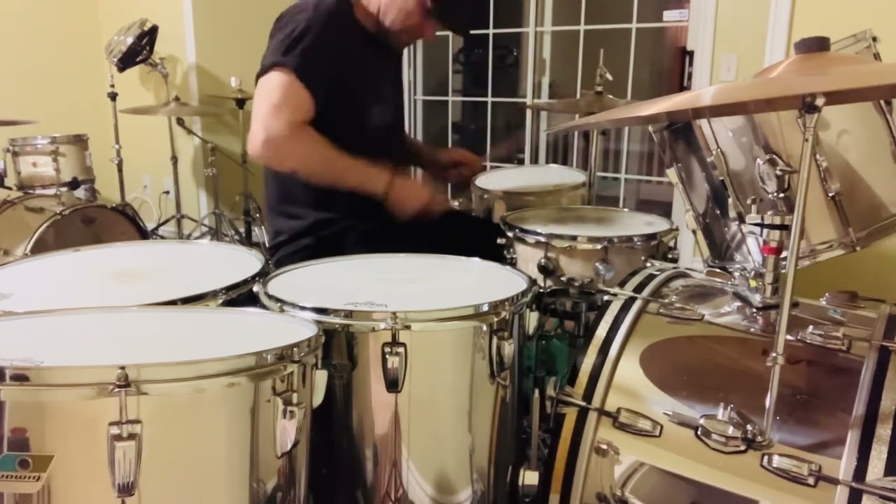 Brian Tichy: Bedroom Stainless Steel kit jam…