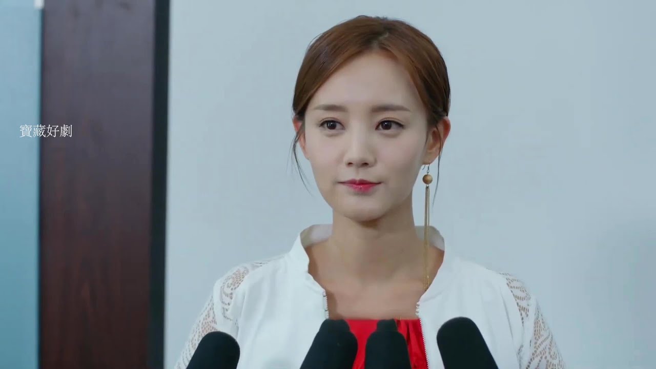 2024 New Movie | 20歲女孩嫁給50歲億萬富豪，被逼當眾承認自己是拜金女 #最新電影 #最新電視劇 #最新古裝劇 #热播剧