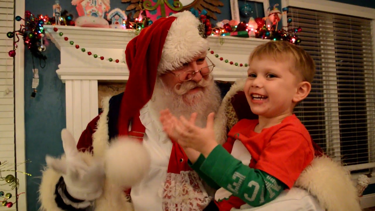 Santa Comes to Visit 2017