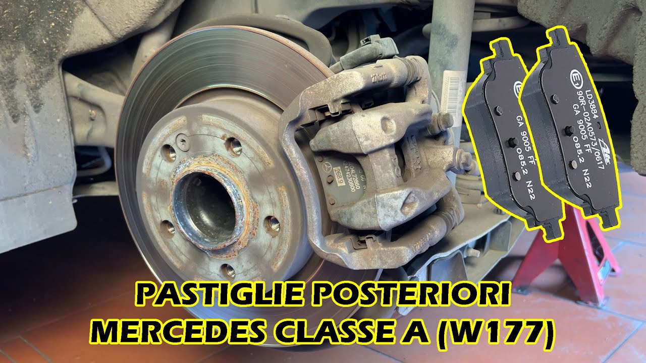 Sostituzione pastiglie posteriori - Rear brake pads change (ITA + SUB ENG) Mercedes Classe A (W177)
