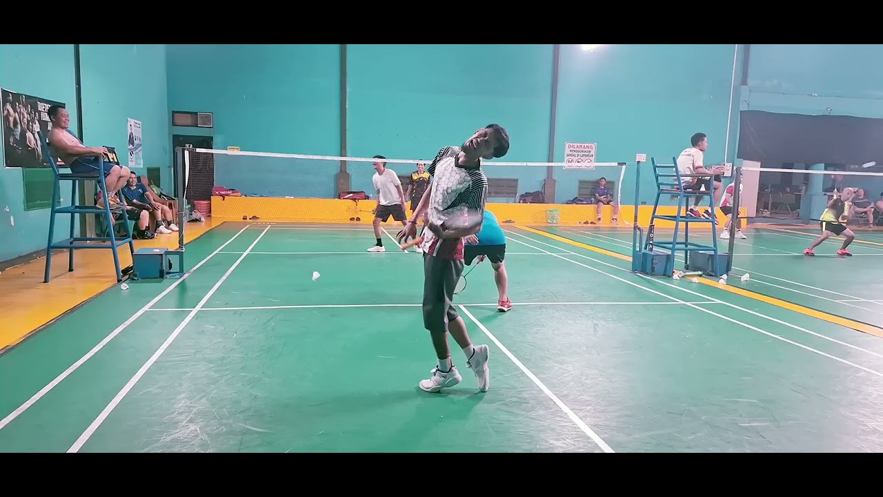 P DONALD & TOPIK VS ABENK & IWAN