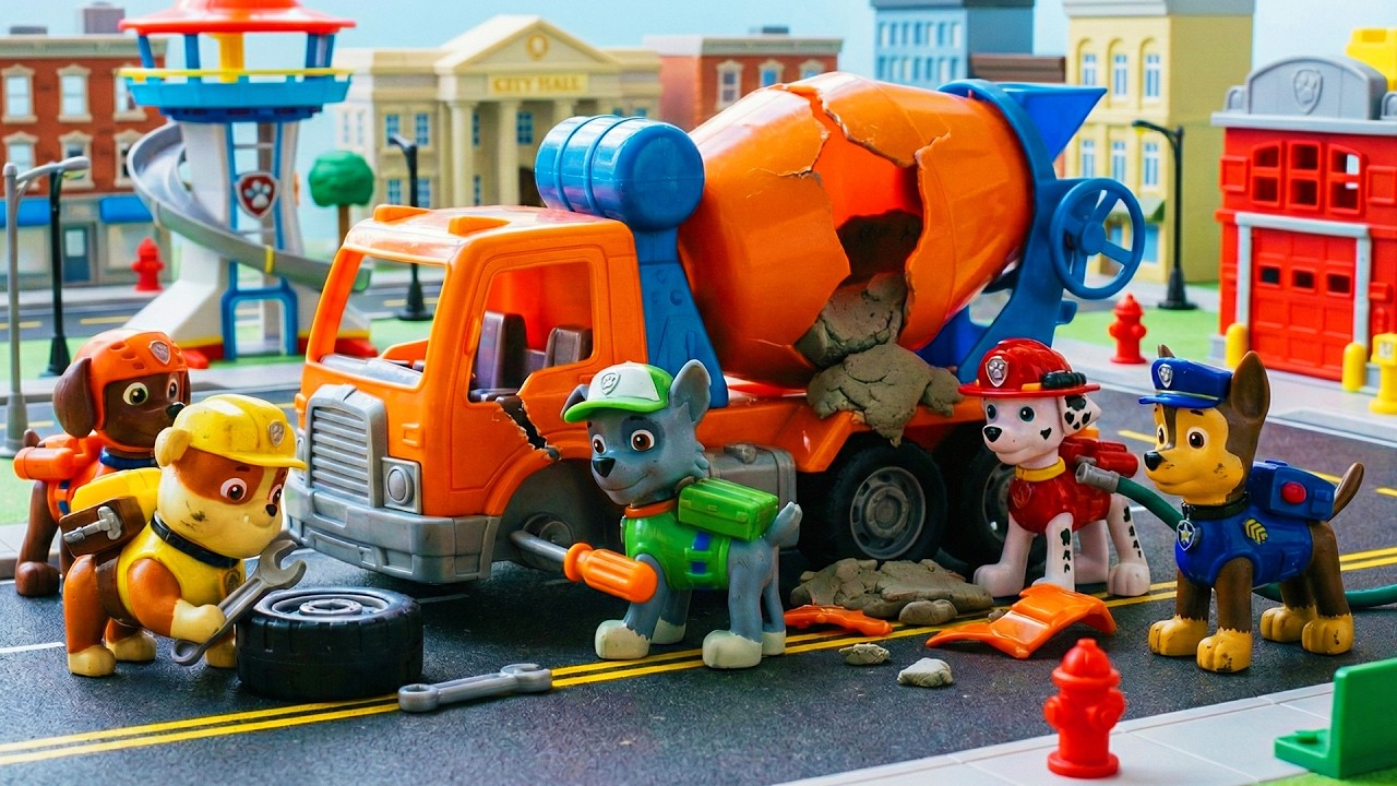 PAW Patrol Fixes Broken Down Construction Vehicles! PAW Patrol Unboxing | Toys Pretend Play