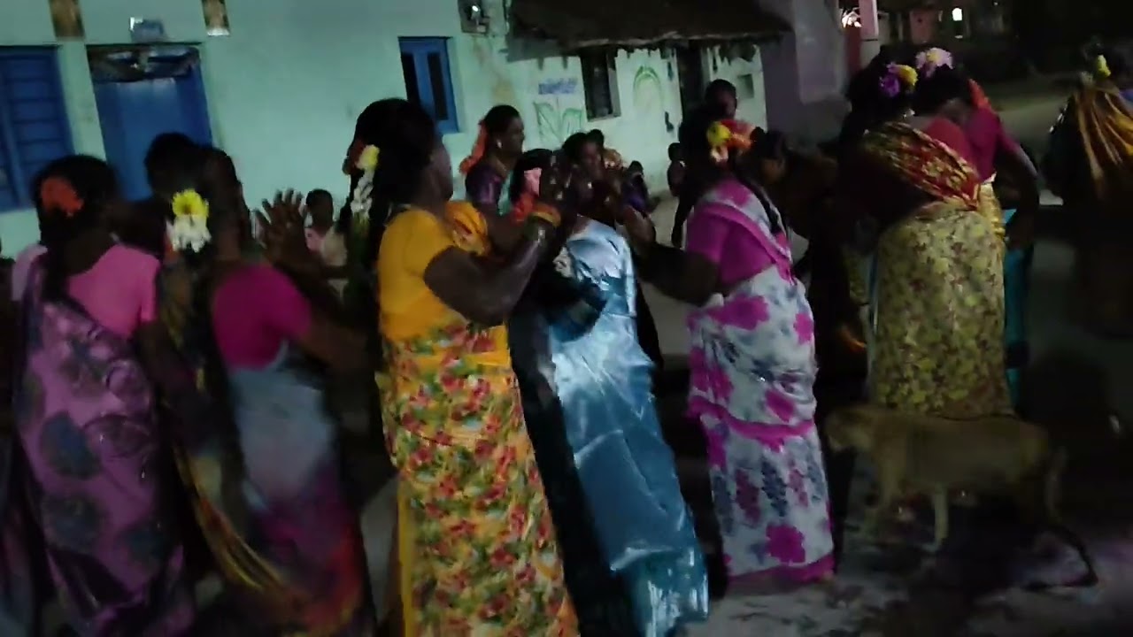 குறவர் குடிசை... 