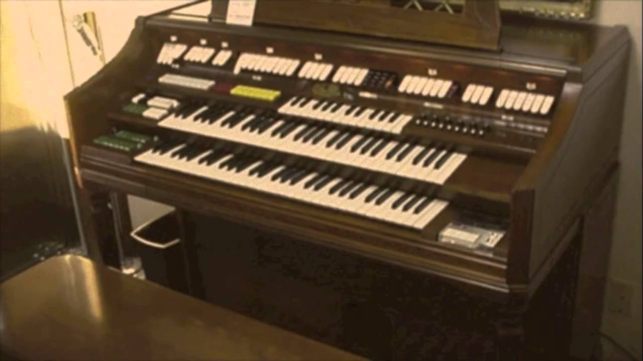 Wurlitzer Organ / Orbit 3 Demo (1 of 6) - Aquarius