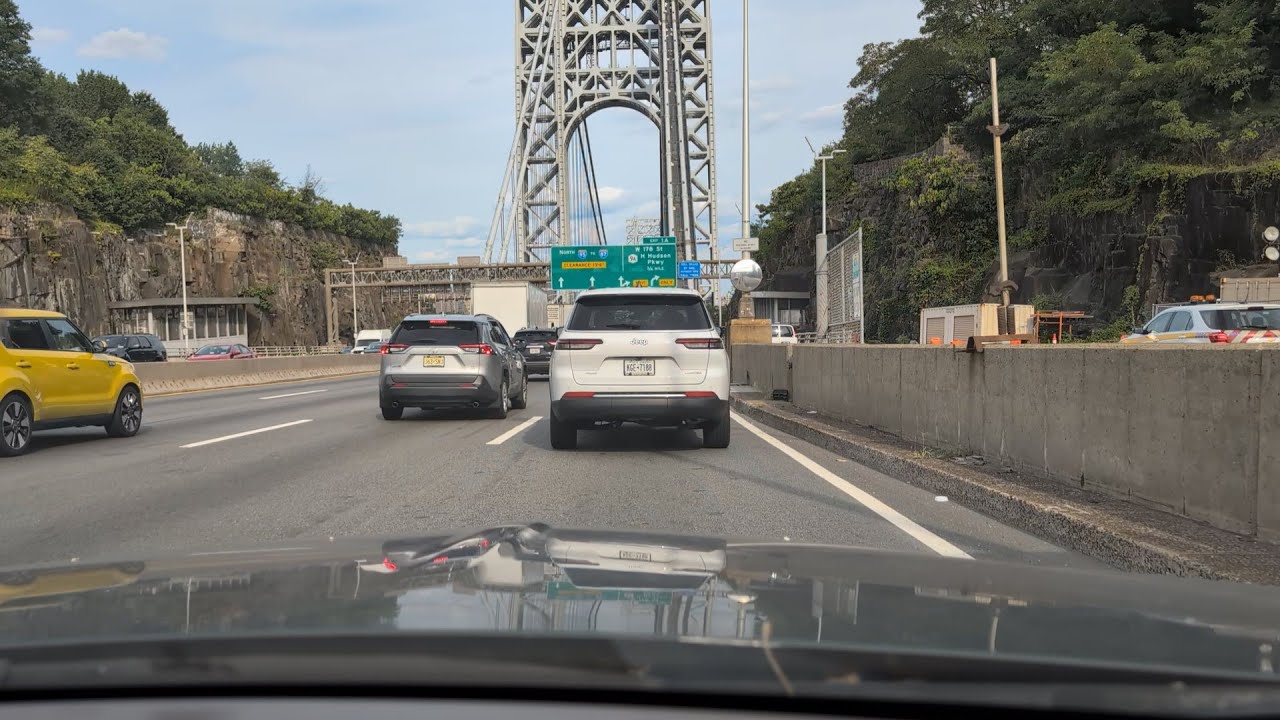 Nanuet - Manhattan Palisades Pkwy / George Washington Bridge / Henry Hudson Pkwy w/ Lincoln Town Car