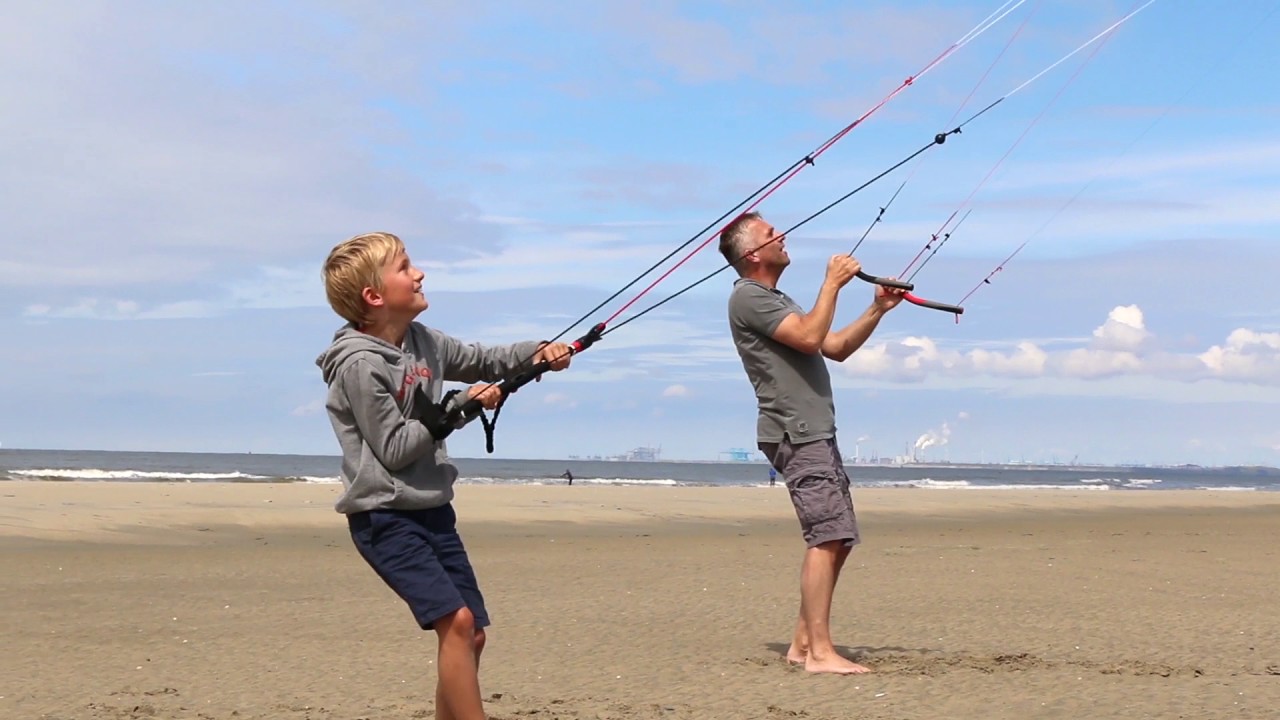 Powerkiting is fun - Peter Lynn Uniq