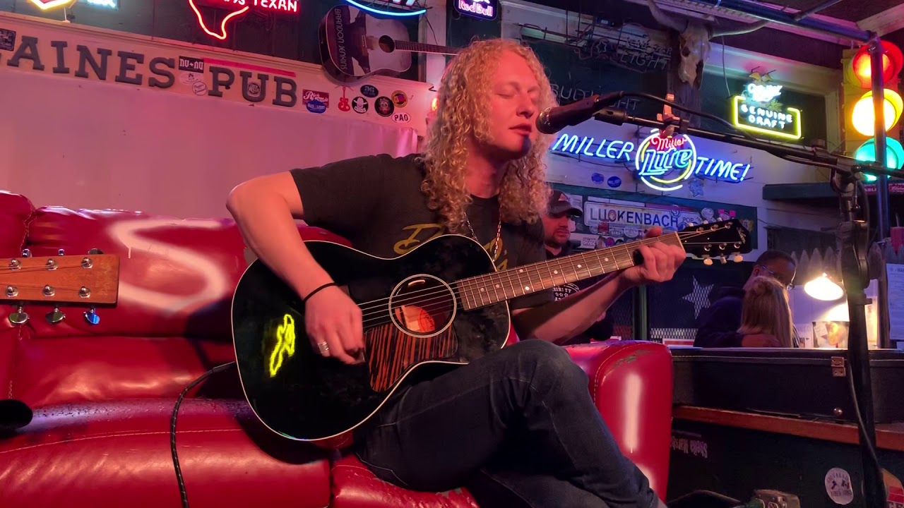 Read Southall ‘Why’ acoustic - Blaine’s Pub (San Angelo, TX) - 12/12/2019